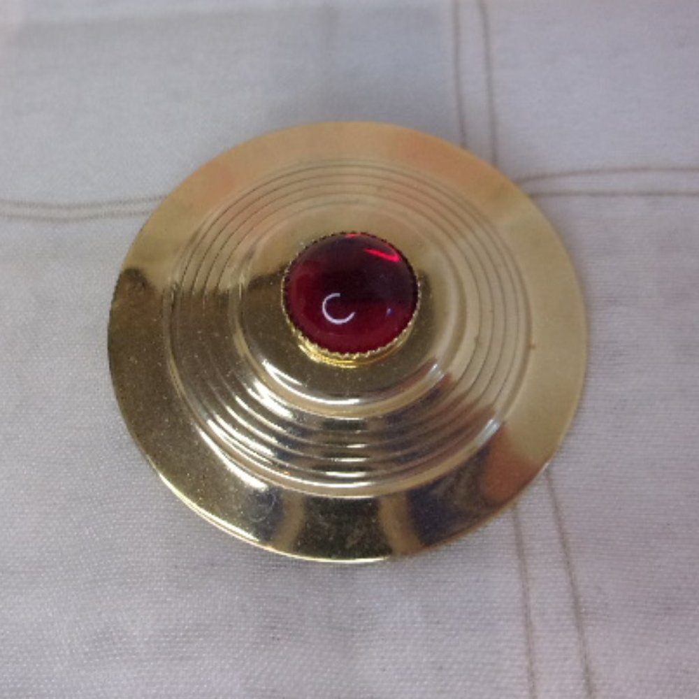 Minimalist Round Gold Tone Red Cabochon Brooch Pin